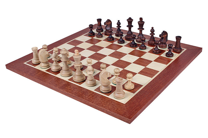 STAUNTON Std No 4 (in wooden box, dark) - STAUNTON Std No 4 (in wooden box, dark)
