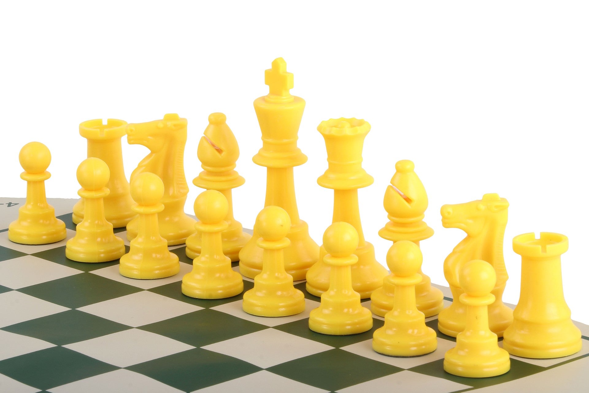 4 players chess set (Blue, Green, Red and Yellow) - 4 players chess set (Blue, Green, Red and Yellow)