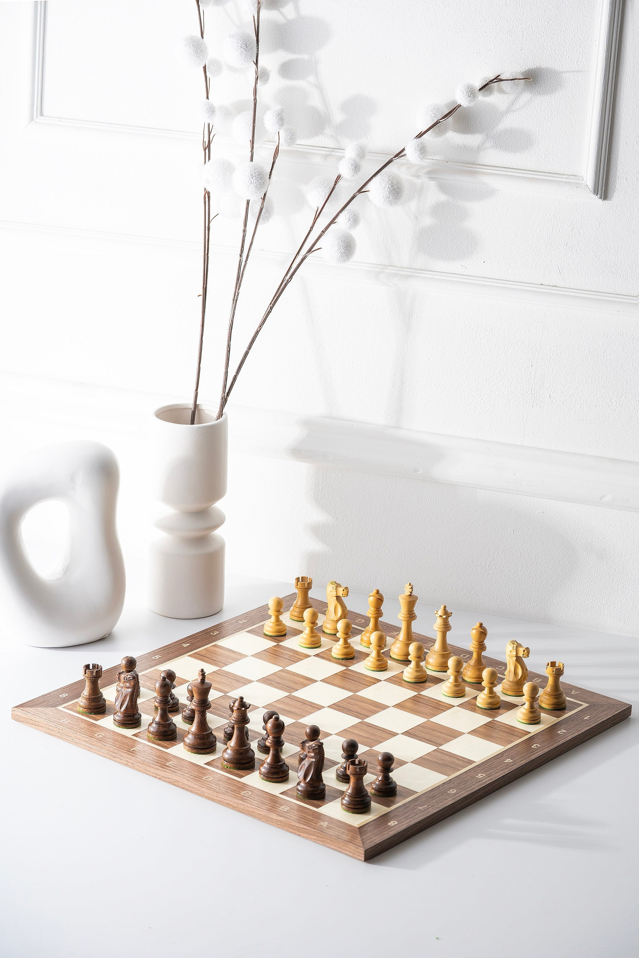 Reykjavik Acacia/Boxwood chess pieces 3,5'' - Reykjavik Acacia/Boxwood chess pieces 3,5''