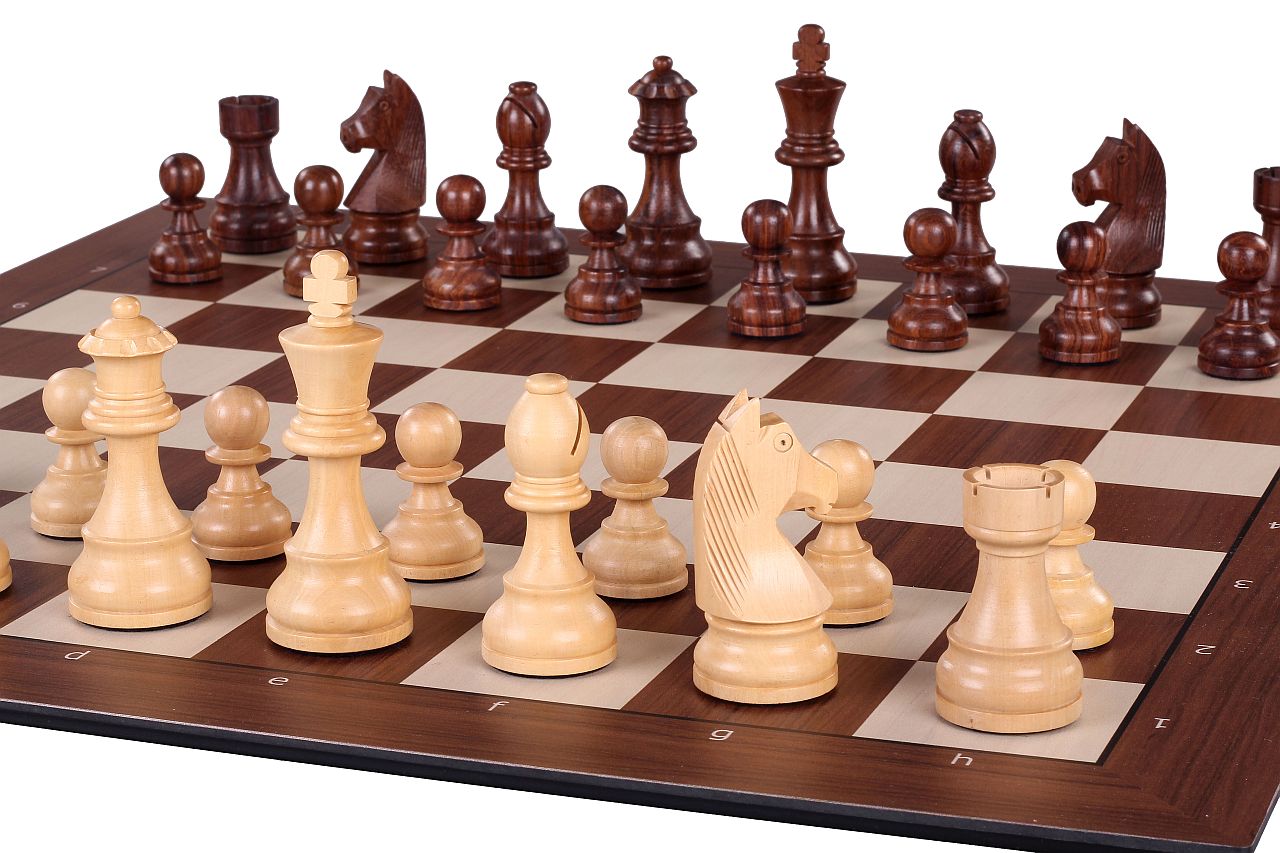 DGT SMART electronic chess set - chessboard + chess pieces - DGT SMART electronic chess set - chessboard + chess pieces