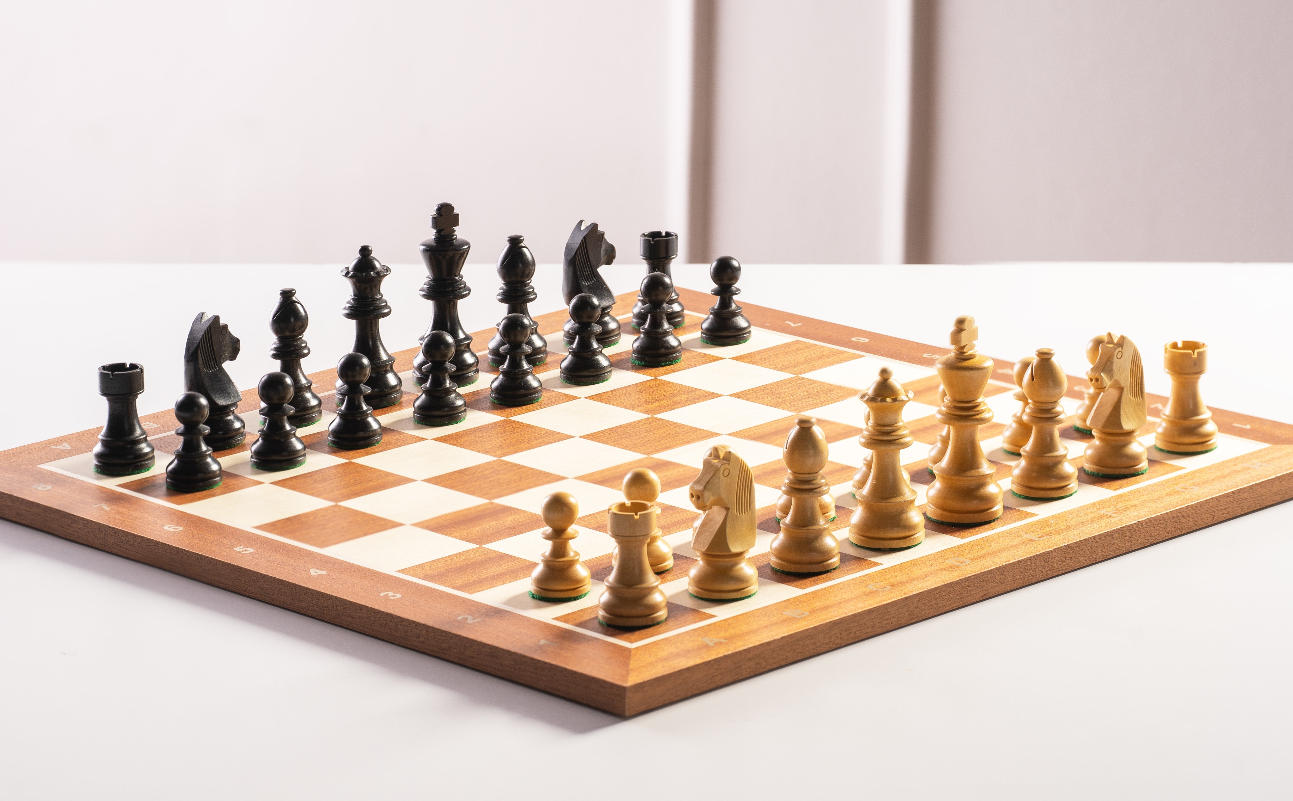 Tournament chess set No. 5 - 50mm board + German Knight 3.5" pieces - e0356f8f7907ff453c6cf56f645610d0