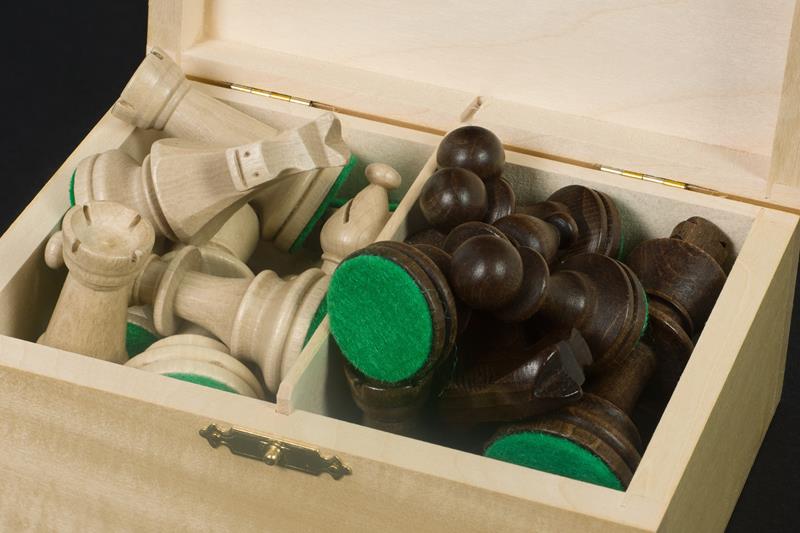 STAUNTON Std No 5 (in wooden box, light) - STAUNTON Std No 5 (in wooden box, light)