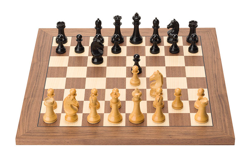 DGT USB electronic chessboard, walnut/clone + Fide pieces - DGT USB electronic chessboard, walnut/clone + Fide pieces