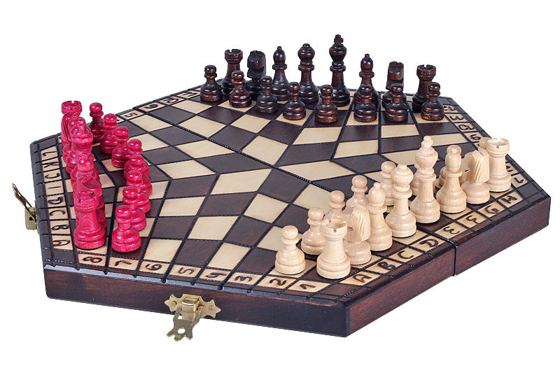 1_CH164_Three_players_small_02be6cba-ddac-4ad0-a48f-b3647911a4b2.jpg