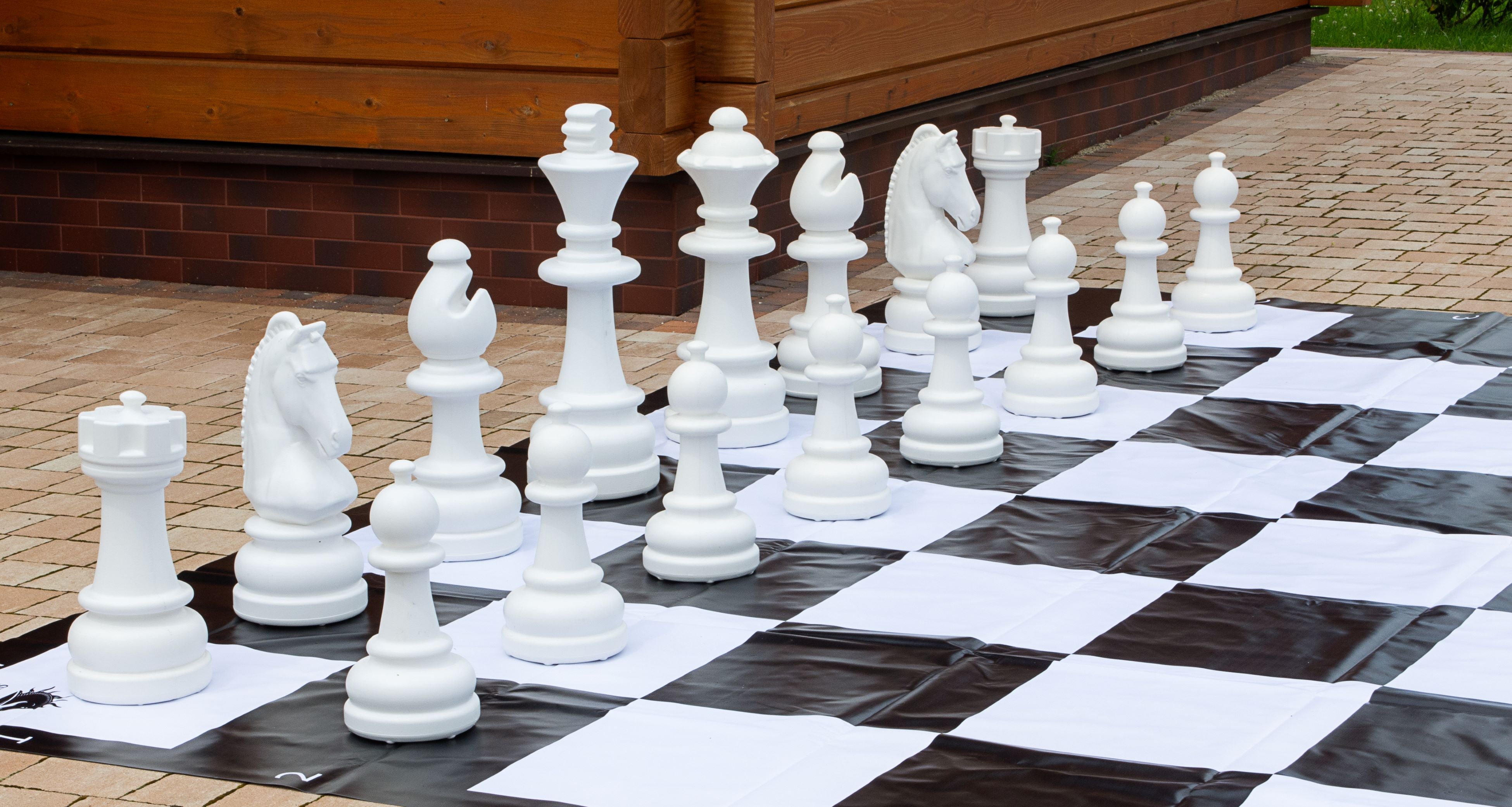 Plastic giant chess pieces (king height 74 cm) - Plastic giant chess pieces (king height 74 cm)