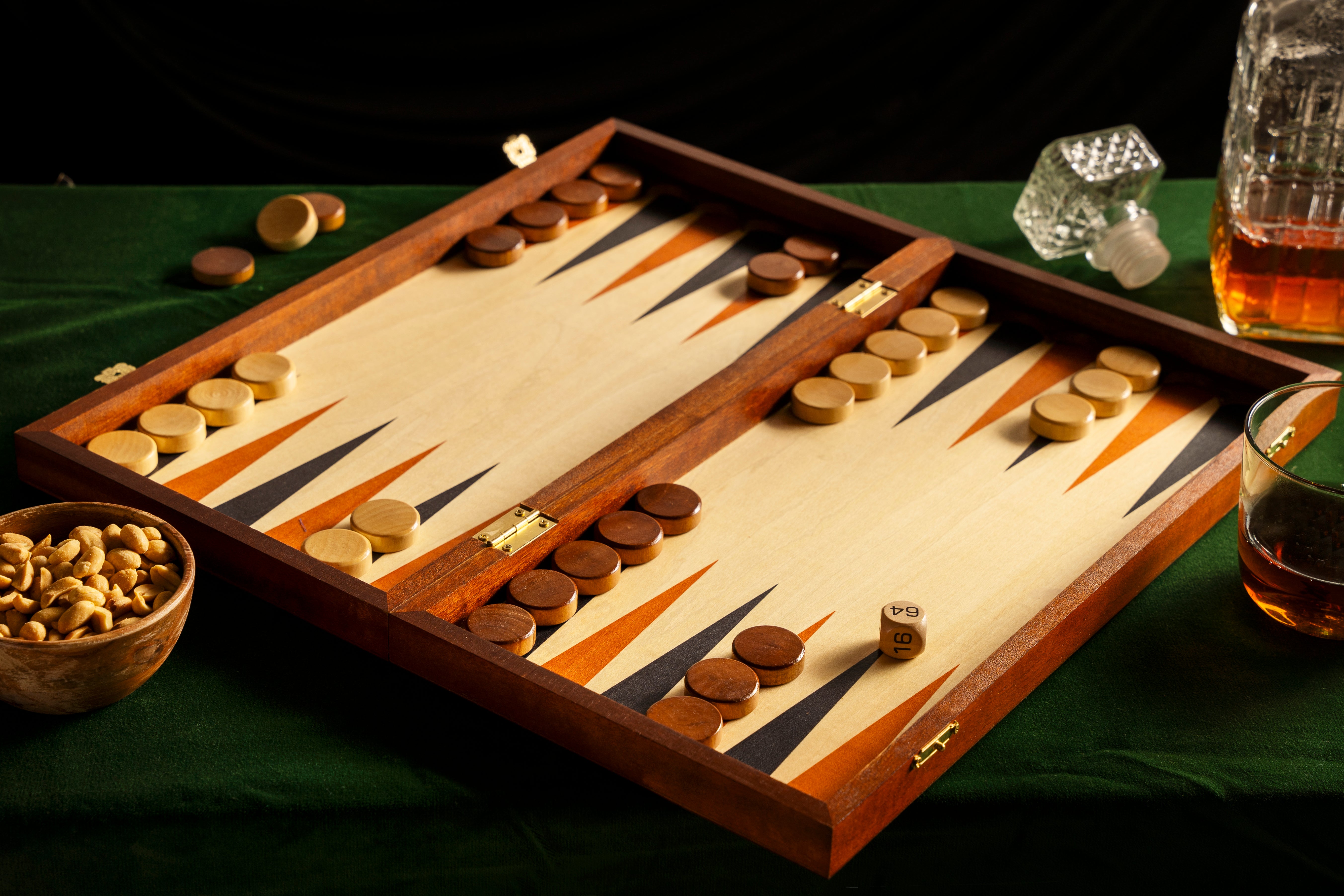 TOURNAMENT No 4 CHESS + CHECKERS + BACKGAMMON - TOURNAMENT No 4 CHESS + CHECKERS + BACKGAMMON