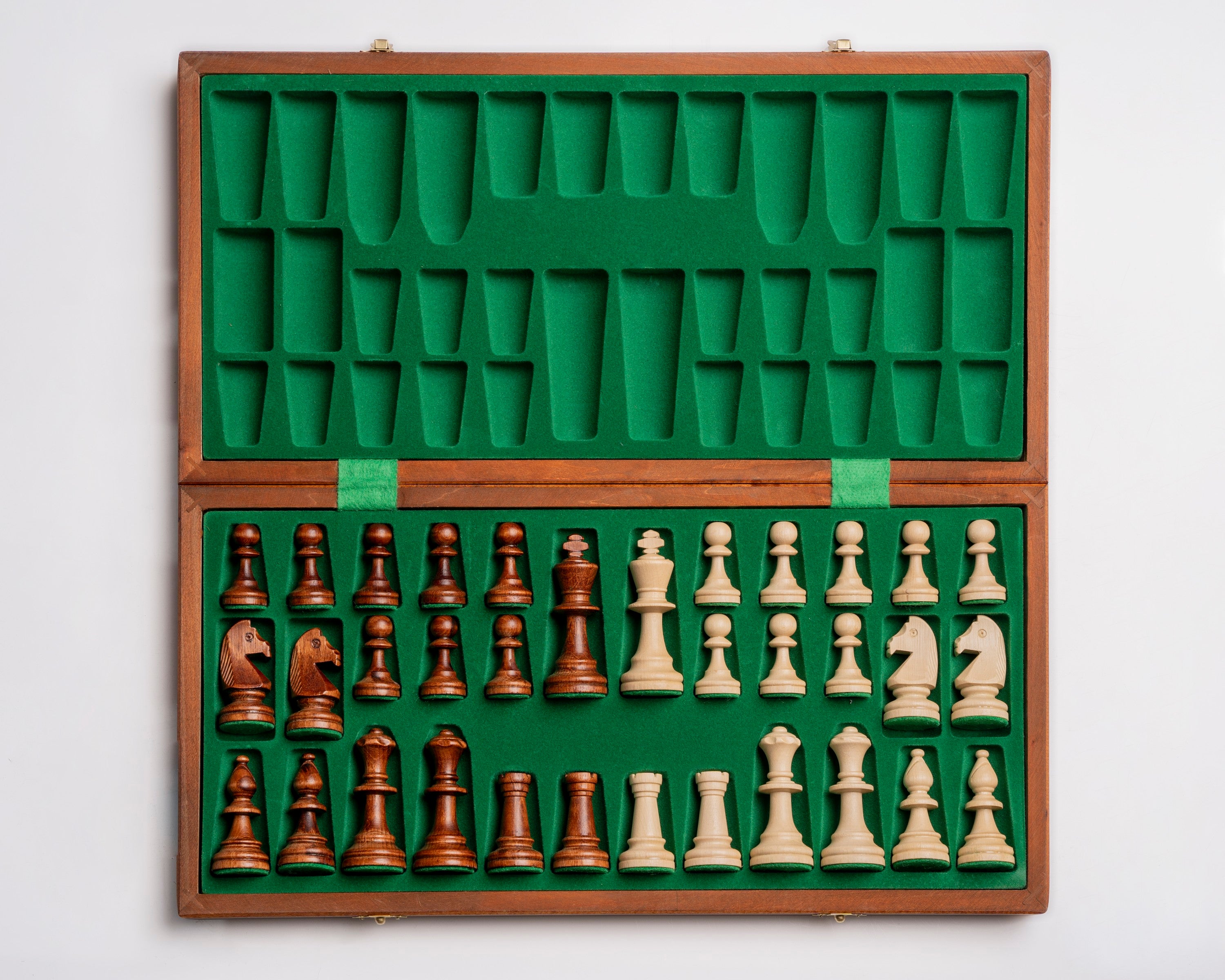 TOURNAMENT No 5 (intarsia) - double queens included - TOURNAMENT No 5 (intarsia) - double queens included