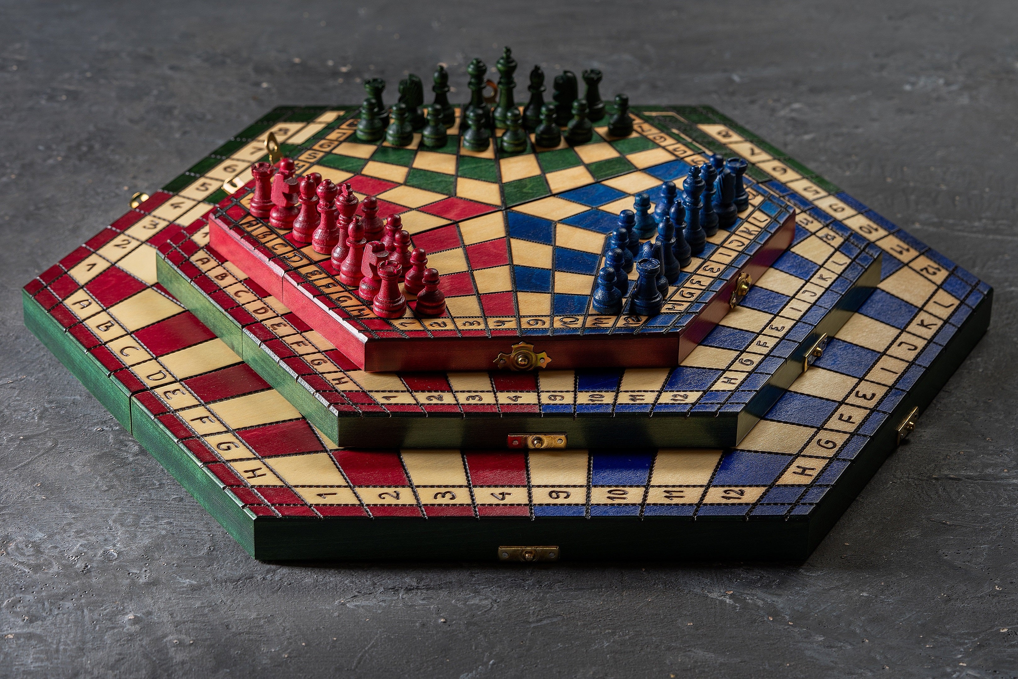 FOR THREE PLAYERS – SMALL TRICOLOUR - FOR THREE PLAYERS – SMALL TRICOLOUR