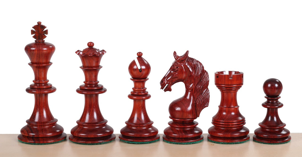 UNICORN REDWOOD 4,25" chess pieces - UNICORN REDWOOD 4,25" chess pieces