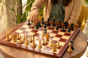 Chess pieces Queen's Gambit 1957 Boxwood/Ebonised '4