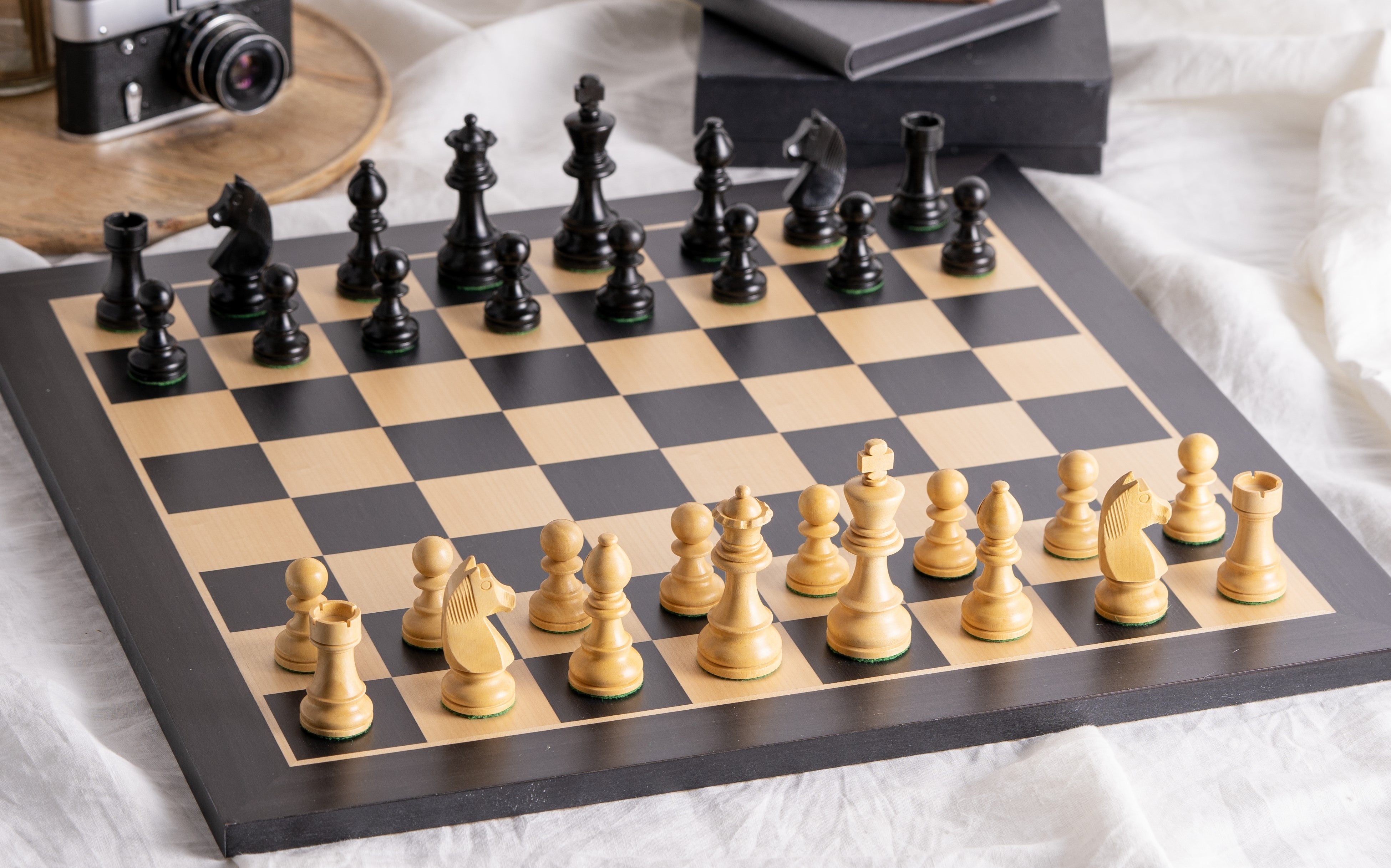 Tournament chess set No. 6 - 58mm board + German Knight 3.75" pieces - 0e250d6e7e33acde17b868a3b3d0ef8f