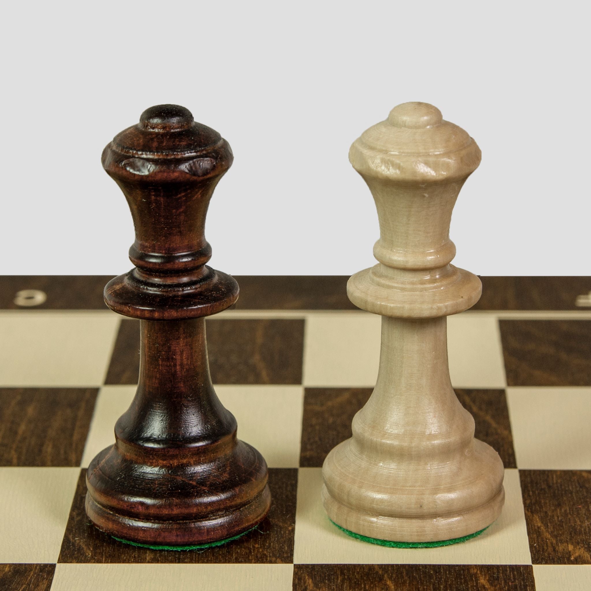 Set of extra queens for Staunton No. 5 (for CHW26 ART) - ec46e9a425f513b498a824b94cdda200