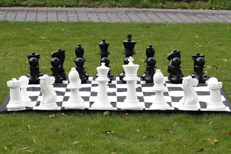 Middle size garden chess set - pieces + nylon chessboard - Middle size garden chess set - pieces + nylon chessboard