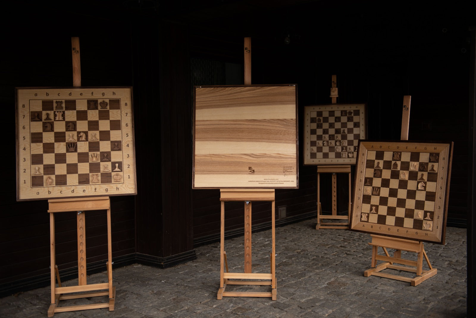 Elegante juego de ajedrez de madera DE DEMOSTRACIÓN: tablero (80 x 80 cm) con piezas - Elegante juego de ajedrez de madera DE DEMOSTRACIÓN: tablero (80 x 80 cm) con piezas