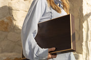 Backgammon in a wooden case (52 x 43.5 cm)