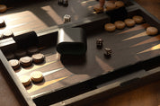 Backgammon in a wooden case (52 x 43.5 cm)