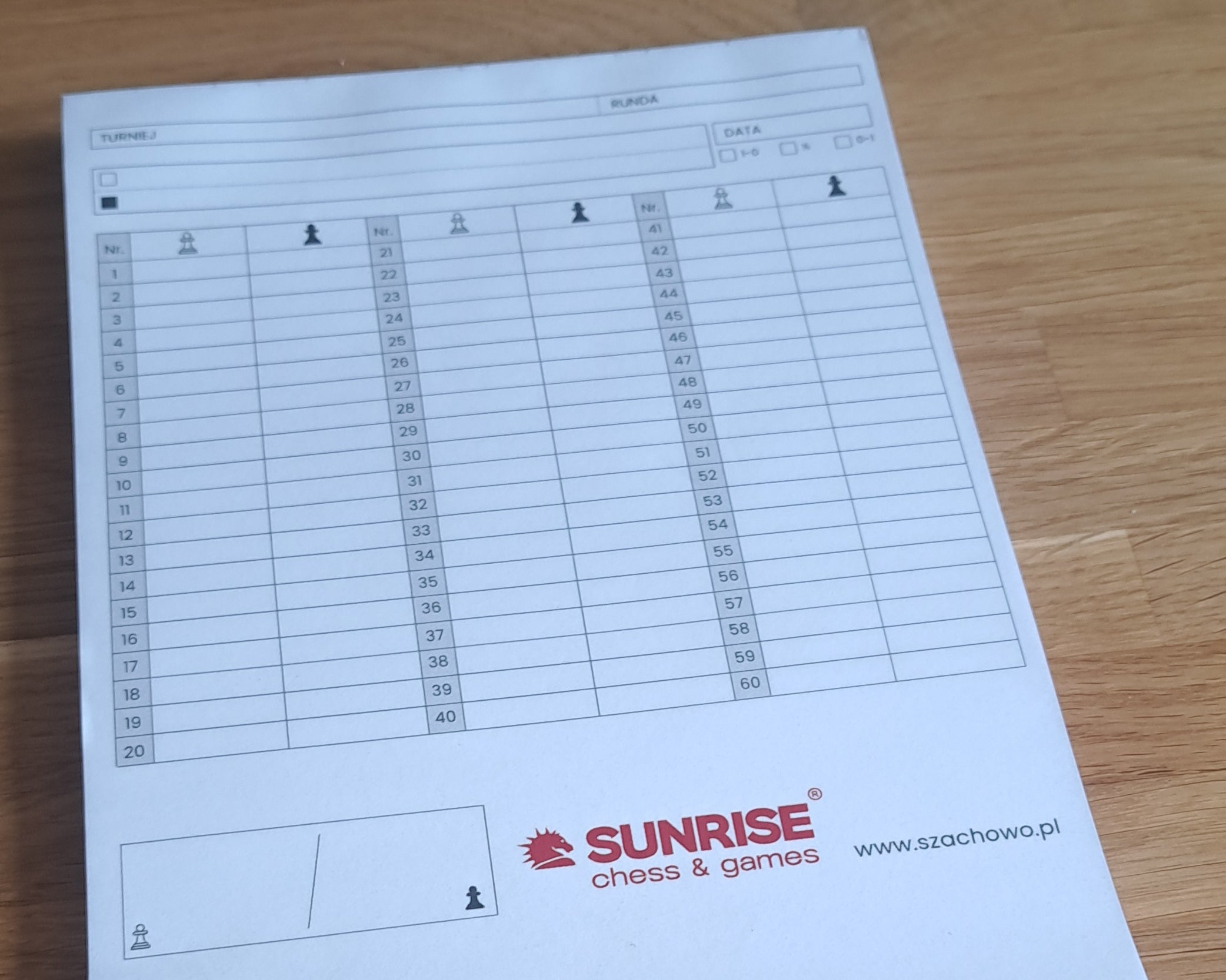 bloki-samokopiujace-do-zapisu-partii-scorebook-50-partii-scorebooksunrise.jpg