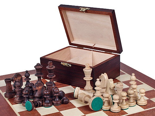 STAUNTON Std No 4 (in wooden box, dark) - STAUNTON Std No 4 (in wooden box, dark)