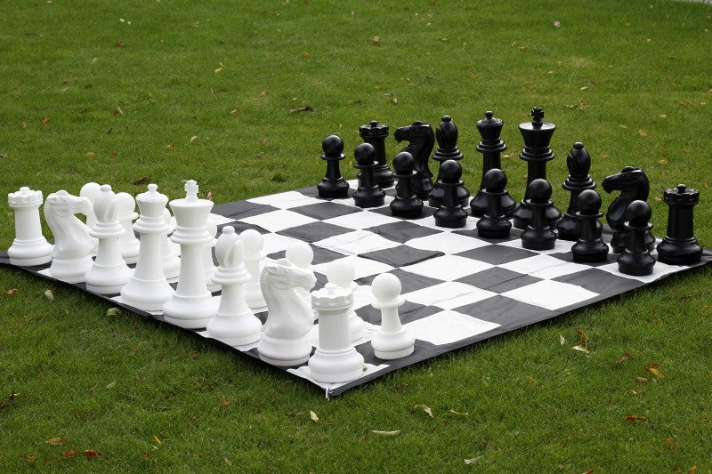 Middle size garden chess set - pieces + nylon chessboard - Middle size garden chess set - pieces + nylon chessboard